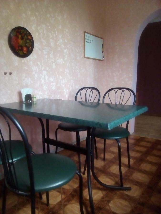 Гостевой Таунхаус Hotel Demidov Bagian luar foto